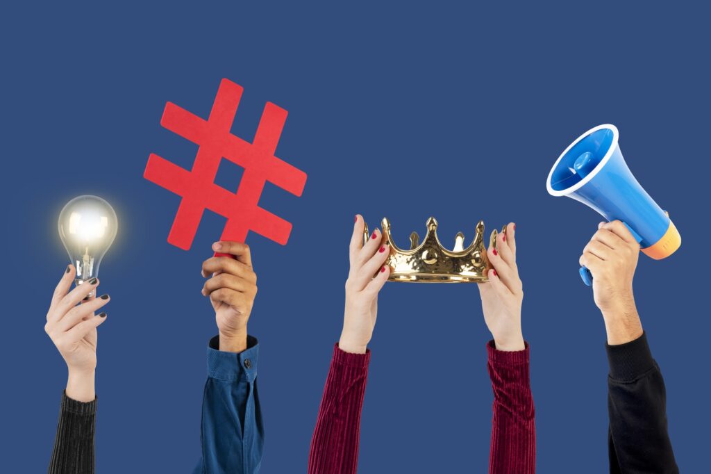 marketing-idea-bulb-social-media-campaign